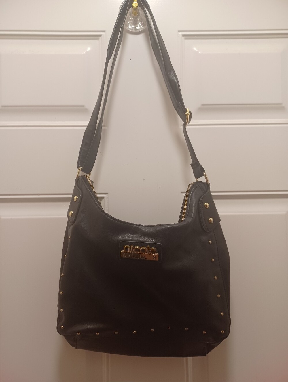 Black Adjustable Crossbody Purse